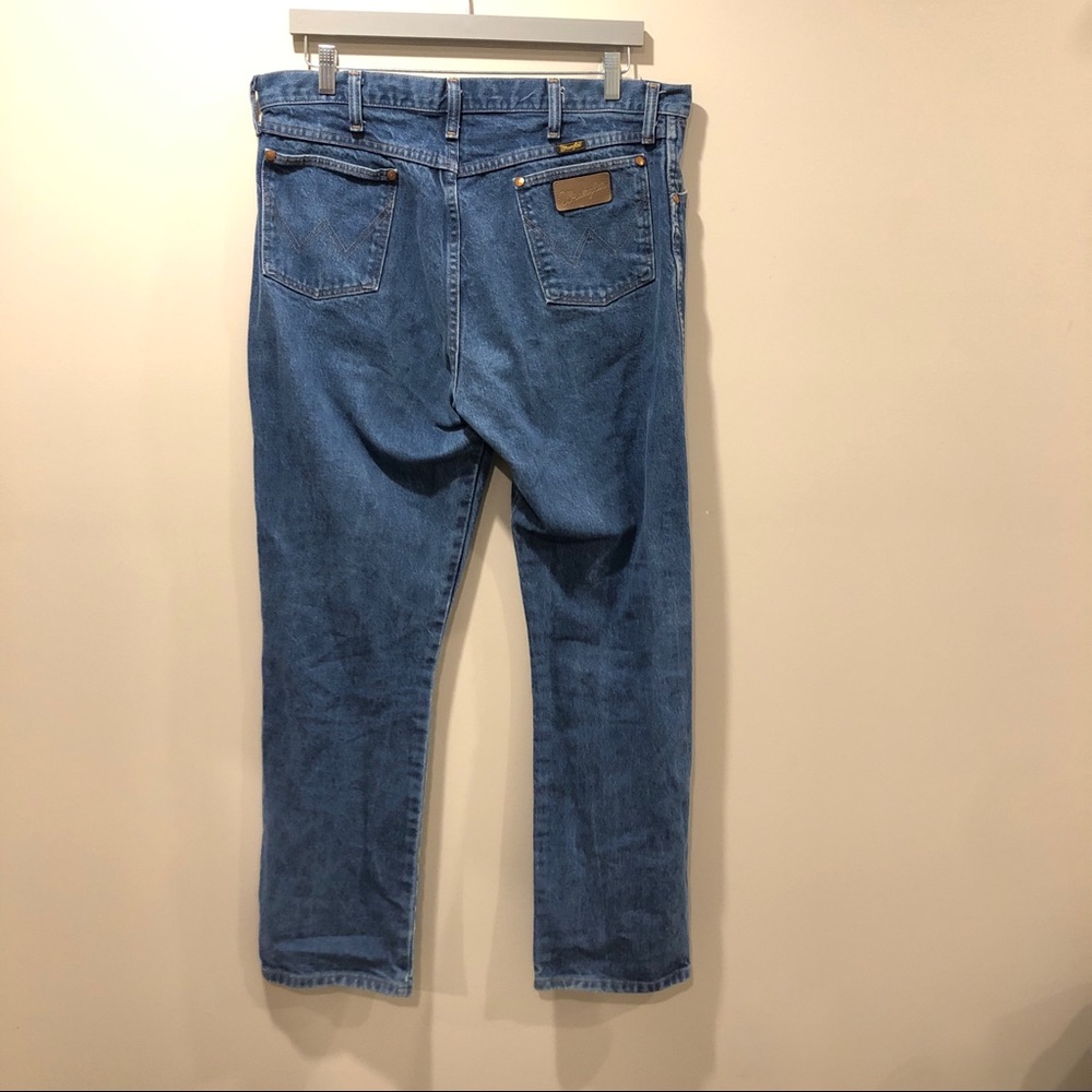Wrangler - Vintage Mom Jean High Waisted Jeans - Picture 4 of 7